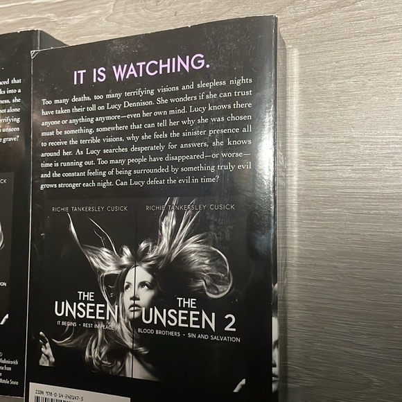 Unseen & Unseen 2 Book Collection - Picture 3 of 3